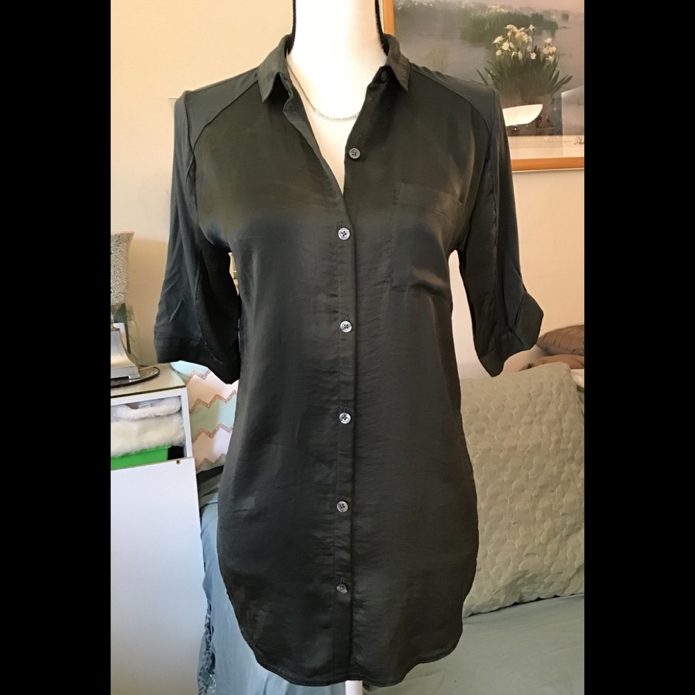 🇦🇷 Ann Taylor grey s/s blouse chemise. Size 6